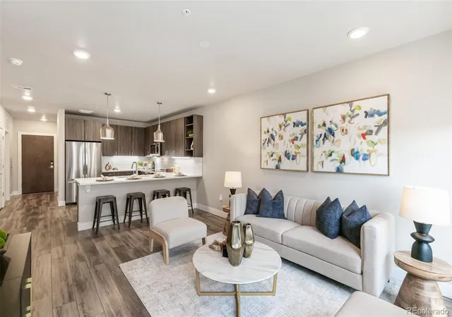 2nd image of 20 Wilcox St #519, Castle Rock, CO 80104 | MLS# 7980683