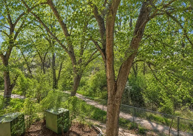 Photo 3 of Condo for sale at 595 S Alton Way #6B, Denver, CO 80247 | MLS# 6493194 | Listing updated on 2026-10-21