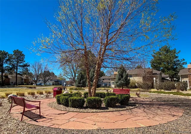 Homes for sale in Aurora, CO | 12615 E Pacific Circle, Aurora, CO 80014 | Houzeo