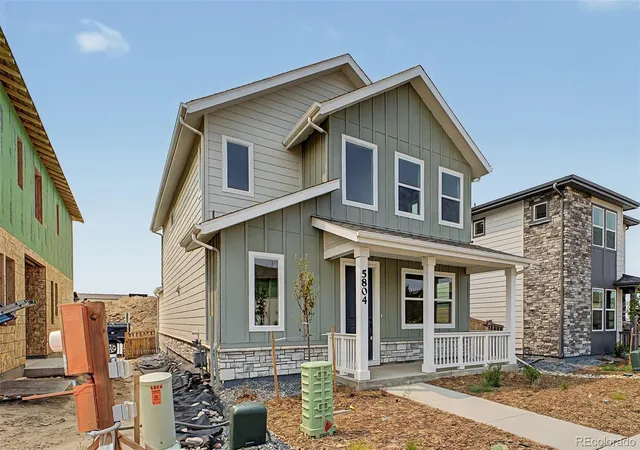 Photo 4 of Single family home for sale at 5804 N Perth St, Aurora, CO 80019 | MLS# 3467141 | Listing updated on 2026-08-04