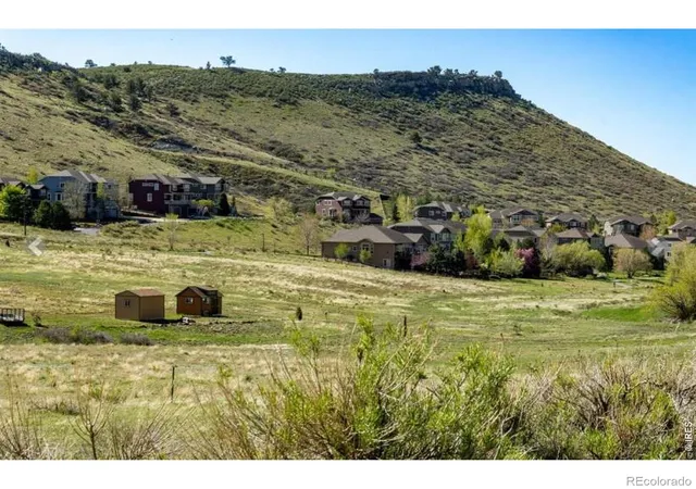 2nd image of 223 Stone Canyon Rd, Longmont, CO 80503 | MLS# IR1055985