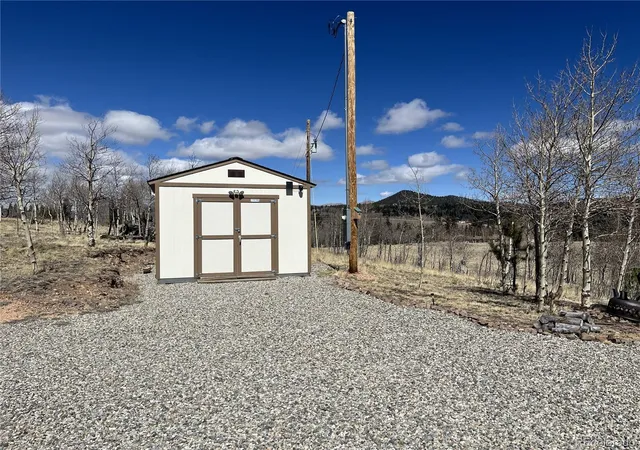 Homes for sale in Como, CO | 12 Loon Ln, Como, CO 80432 | MLS# 5919248