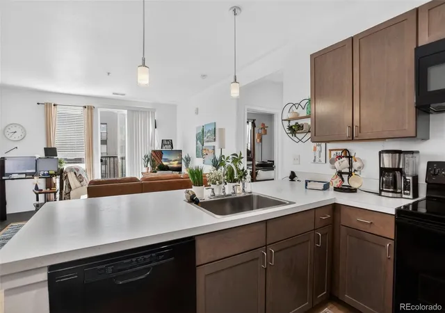 4th image of 8475 E 36Th Ave #221, Denver, CO 80238 | MLS# 9992259