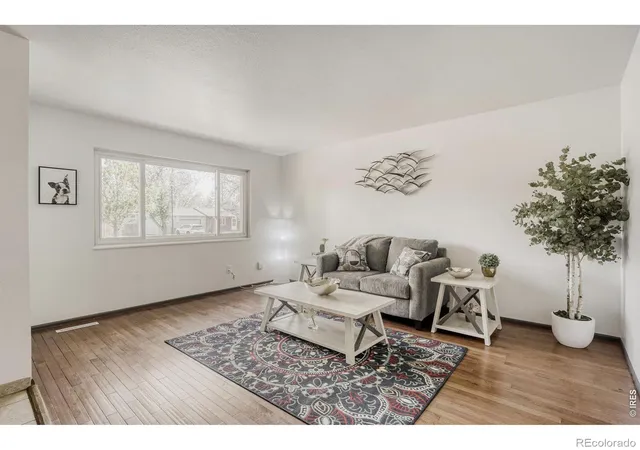 Photo 2 of Single family home for sale at 3513 Kingston Cir, Fort Collins, CO 80525 | MLS# IR1056119 | Listing updated on 2026-10-05