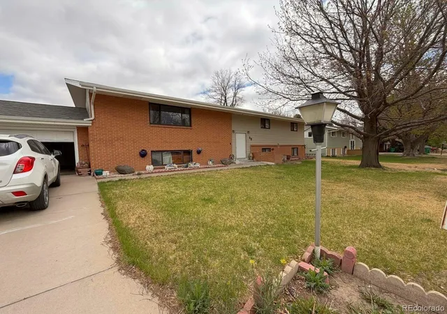 Photo 3 of Single family home for sale at 50 Paradise Dr, Burlington, CO 80807 | MLS# 9318253 | Listing updated on 2026-09-04