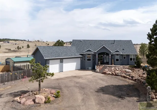 Homes for sale in Elizabeth, CO | 5910 Mccart Ranch Cir, Elizabeth, CO 80107 | MLS# 7932516