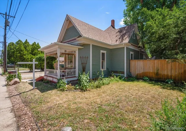 2nd image of 345 Mountain View Ave, Longmont, CO 80501 | MLS# 4917395