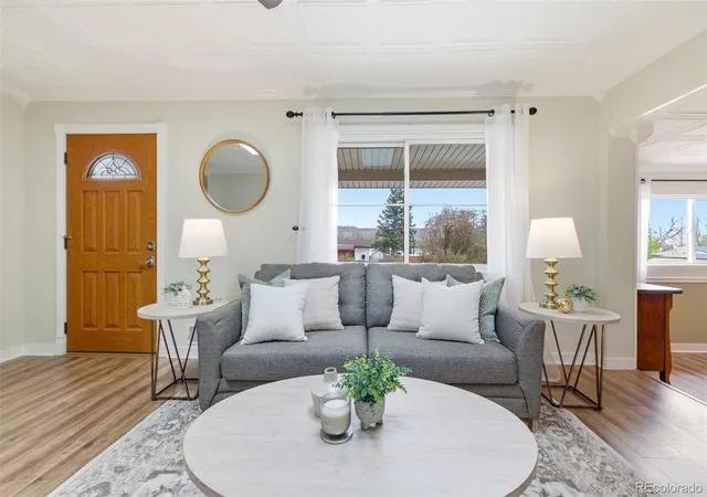 Photo 4 of Single family home for sale at 15790 W 10th Avenue, Golden, CO 80401 | MLS# 7002631 | Listing updated on 2026-08-28