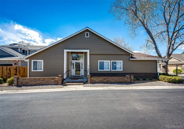 Homes for sale in Lakewood, CO | 2550 S Iris St, Lakewood, CO 80227 | MLS# 5299320