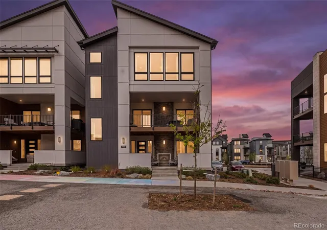 Homes for sale in Broomfield, CO | 1778 Peak Loop, Broomfield, CO 80023 | MLS# 3717138