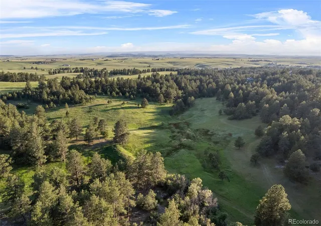 Photo 3 of Single family home for sale at 2072 Summit St, Franktown, CO 80116 | MLS# 7481839 | Listing updated on 2026-10-02