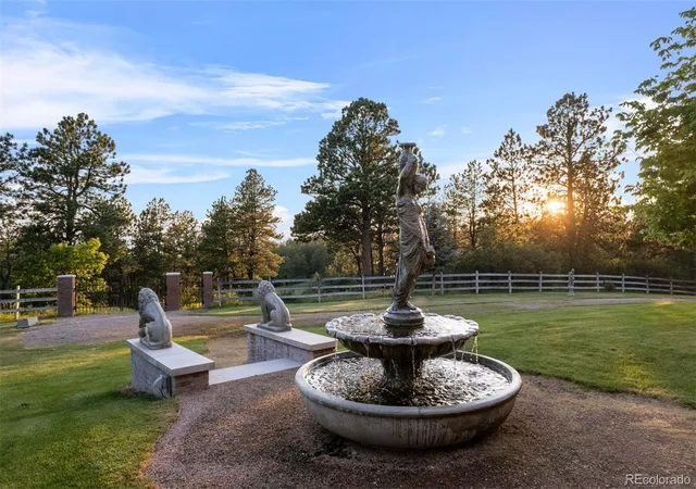 Photo 3 of Single family home for sale at 2072 Summit St, Franktown, CO 80116 | MLS# 7481839 | Listing updated on 2026-10-02