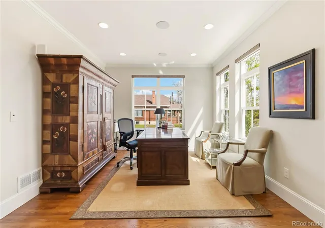 Photo 2 of Townhouse for sale at 1901 S Logan St, Denver, CO 80210 | MLS# 8037809 | Listing updated on 2026-09-16