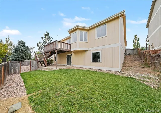 Photo 4 of Single family home for sale at 4098 La Junta Dr, Loveland, CO 80538 | MLS# 3719140 | Listing updated on 2026-10-09
