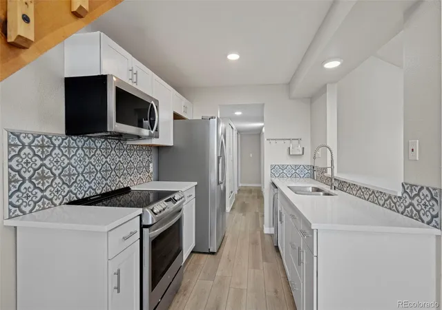 3rd image of 3539 S Fairplay Wy #10, Aurora, CO 80014 | MLS# 2964411