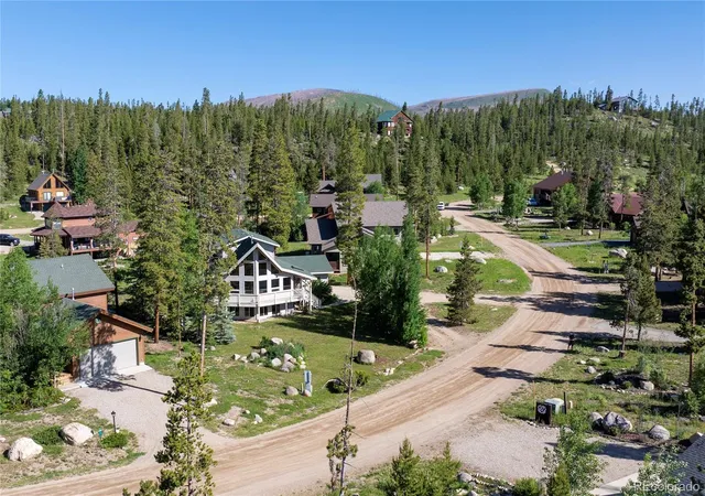 Photo 2 of Single family home for sale at 17 County Rd 4435, Grand Lake, CO 80447 | MLS# 6497083 | Listing updated on 2026-08-15