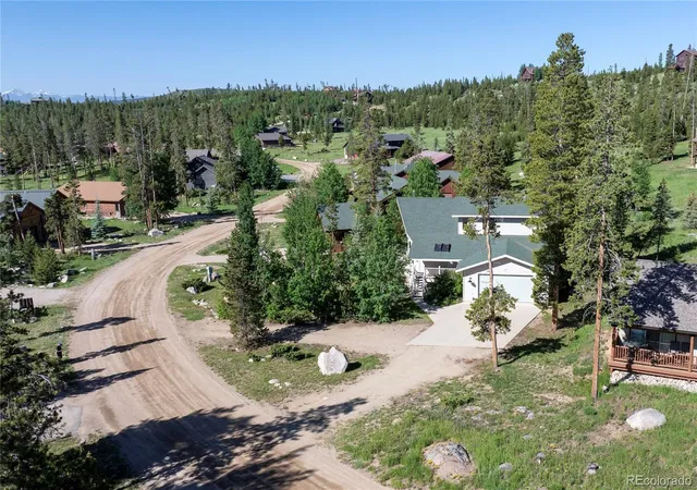 Photo 3 of Single family home for sale at 17 County Rd 4435, Grand Lake, CO 80447 | MLS# 6497083 | Listing updated on 2026-08-15