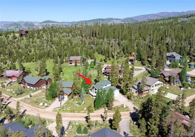 Photo 4 of Single family home for sale at 17 County Rd 4435, Grand Lake, CO 80447 | MLS# 6497083 | Listing updated on 2026-08-15