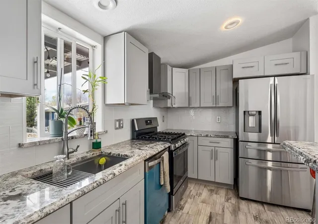 Photo 3 of Manufactured home for sale at 3314 Trl Ridge, Longmont, CO 80504 | MLS# 1583699 | Listing updated on 2026-09-14