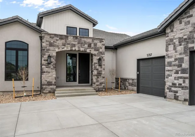 Photo 2 of Single family home for sale at 5357 Soledad Cir, Parker, CO 80134 | MLS# 7411302 | Listing updated on 2026-10-01