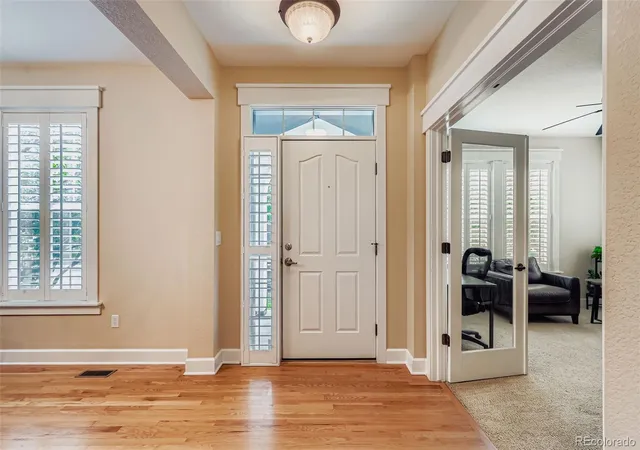 5th image of 1009 Syracuse Ct, Denver, CO 80230 | MLS# 9704991