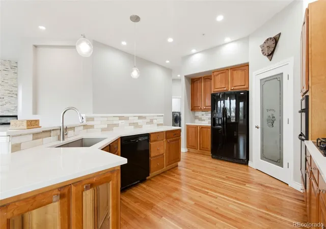 2nd image of 1168 Wintergate Cir, Castle Rock, CO 80104 | MLS# 7747102