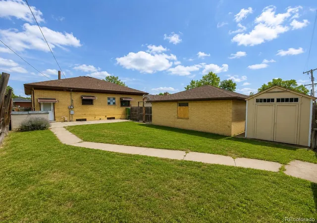 Photo 3 of Single family home for sale at 1651 Routt St, Lakewood, CO 80215 | MLS# 1939054 | Listing updated on 2026-10-17