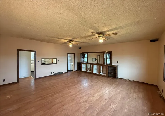Photo 4 of Single family home for sale at 1651 Routt St, Lakewood, CO 80215 | MLS# 1939054 | Listing updated on 2026-08-31