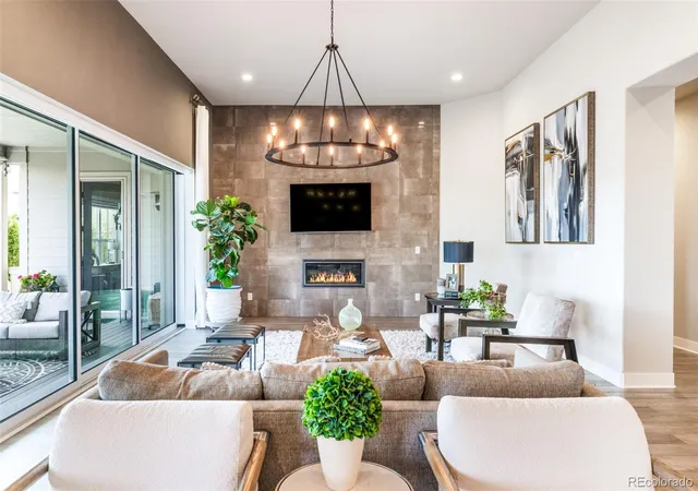 1st image of 27681 E Lakeview Dr, Aurora, CO 80016 | MLS# 3184950