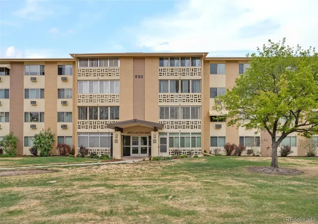 Homes for sale in Denver, CO | 690 S Alton Wy #6A, Denver, CO 80247 | MLS# 9476446