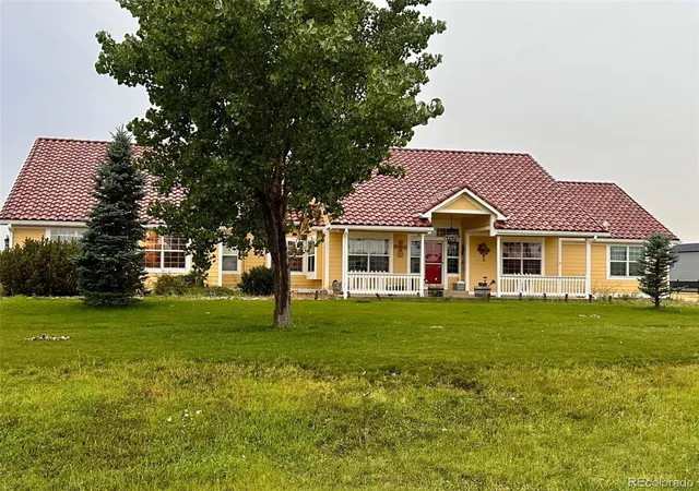 1st image of 55740 E 41st Ave, Strasburg, CO 80136 | MLS# 3539782