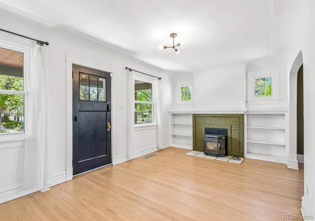 3rd image of 2290 Holly St, Denver, CO 80207 | MLS# 4294040