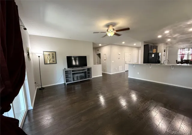 5th image of 25120 E Maple Pl, Aurora, CO 80018 | MLS# 3946871