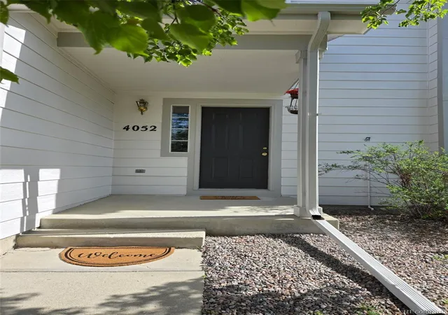 Photo 2 of Single family home for sale at 4052 S Kirk Way, Aurora, CO 80013 | MLS# 3762509 | Listing updated on 2026-09-03