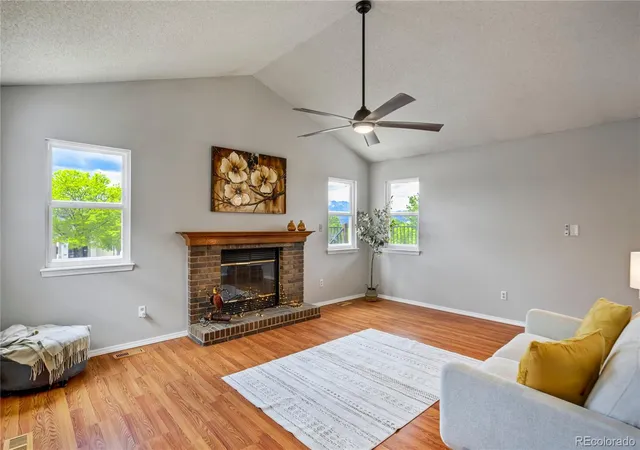 Photo 3 of Sale Pending at 4955 Galileo Dr, Colorado Springs, CO 80917 | MLS# 1933401 | Listing updated on 2026-10-17