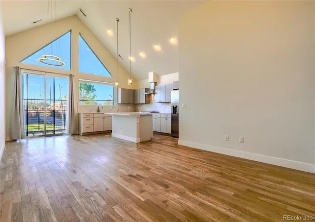 4th image of 4065 E Bruce Randolph Ave #1, Denver, CO 80207 | MLS# 7508141