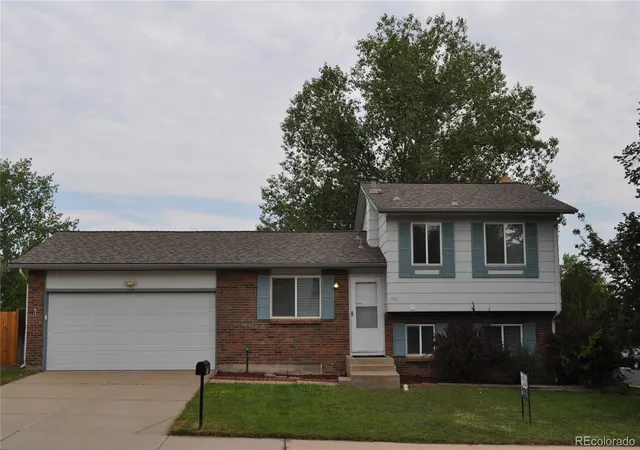 1st image of 950 S Waco Wy, Aurora, CO 80017 | MLS# 3597263