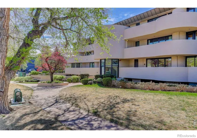 Homes for sale in Boulder, CO | 1140 Portland Place, Boulder, CO 80304 | Houzeo