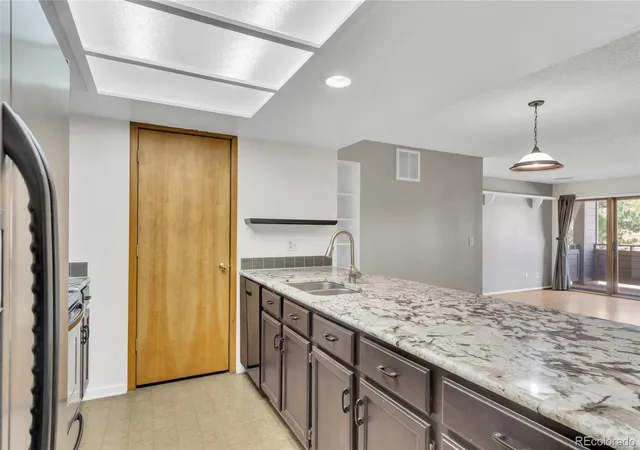 4th image of 23537 Genesee Village Rd, Golden, CO 80401 | MLS# 9301637