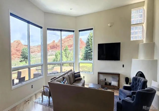 Photo 1 of Single family home for sale at 6324 Willow Broom Trl, Littleton, CO 80125 | MLS# 4341223 | Listing updated on 2026-09-22