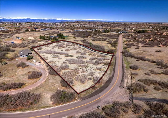 3rd image of 1701 N Rocky View Rd, Castle Rock, CO 80108 | MLS# 4765039