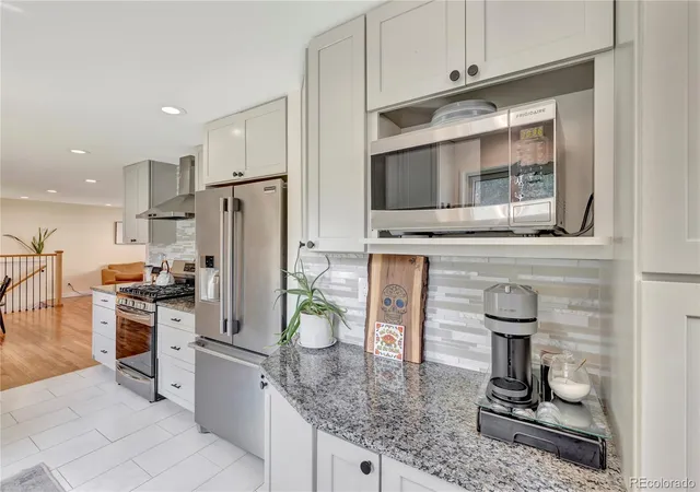 3rd image of 3945 S Inca St, Englewood, CO 80110 | MLS# 6891104