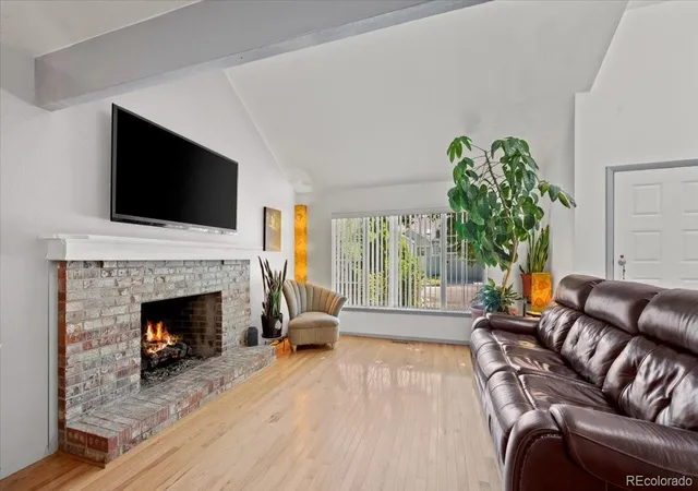 2nd image of 8060 Meadowdale Sq, Niwot, CO 80503 | MLS# 5198889