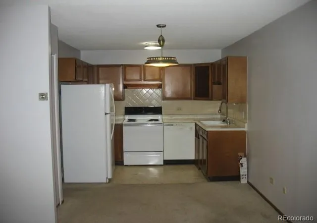 6th image of 9150 E Center Ave E #6B, Denver, CO 80247 | MLS# 2850750