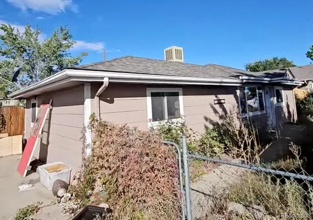 2nd image of 6651 Grove St, Denver, CO 80221 | MLS# 9686877