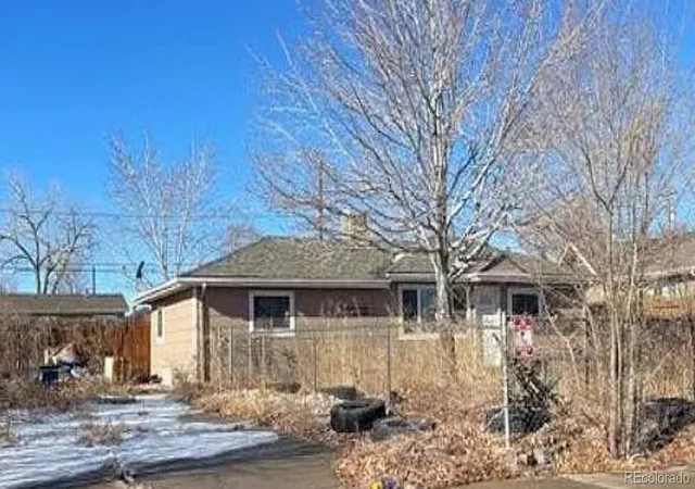 3rd image of 6651 Grove St, Denver, CO 80221 | MLS# 9686877