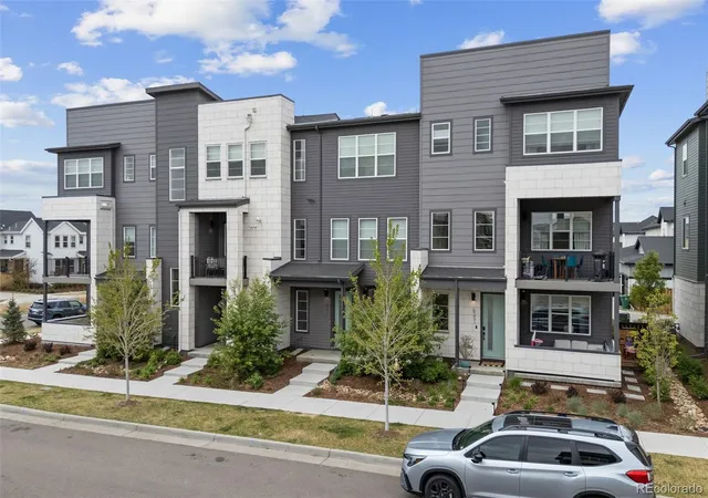 Homes for sale in Denver, CO | 6231 Dayton Ct, Denver, CO 80238 | MLS# 3361243