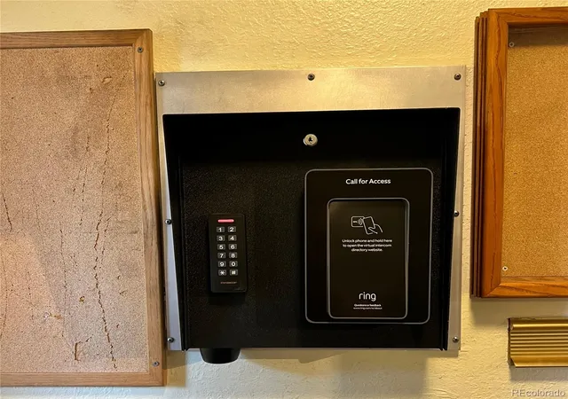 2nd image of 13950 E Oxford Pl, Aurora, CO 80014