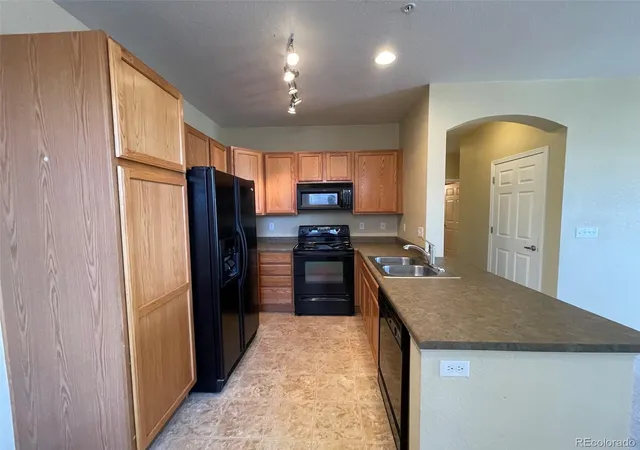 Homes for sale in Parker, CO | 9552 Pearl Cir, Parker, CO 80134