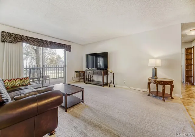3rd image of 13691 E Marina Dr #103, Aurora, CO 80014 | MLS# 6671206